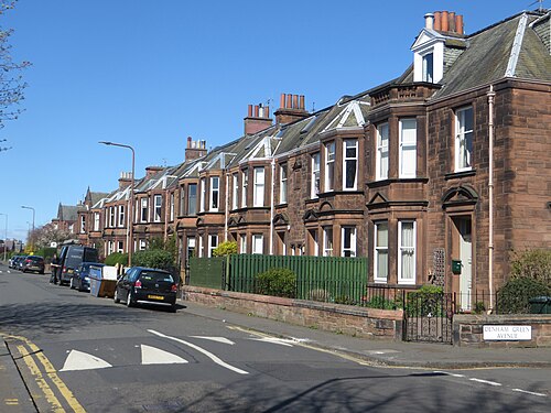 3 Bed Terrace, Edinburgh